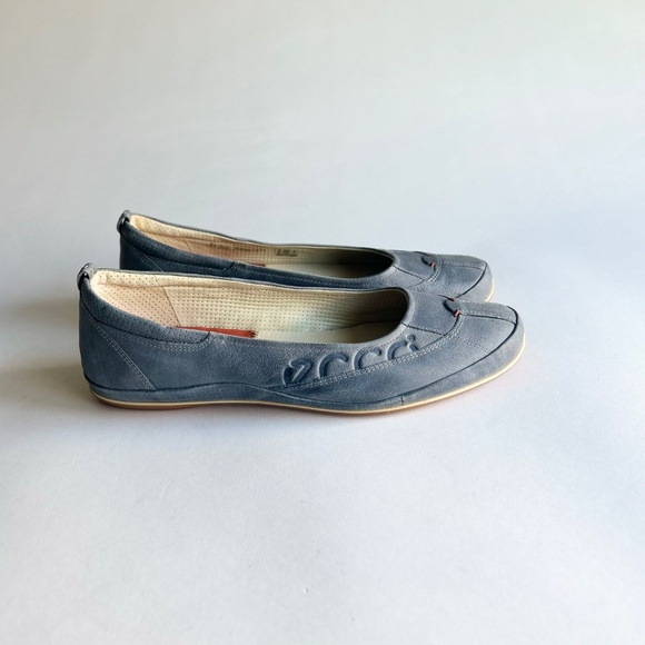 Ecco Grey Blue Leather Rubber Outsole Flats size EUR 41, US 10.5 - Picture 2 of 16